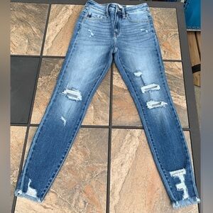NEW ! KanCan Light Blue Distressed Skinny Jeans